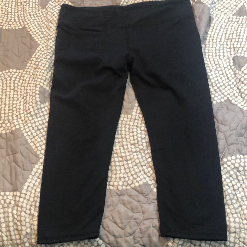 Fabletics crop